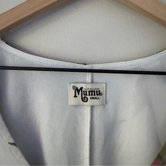 Show Me Your MuMu Floral Flutter Sleeve Mini Dress Scoop V-Neck Lined Flowy EUC - Picture 3 of 9